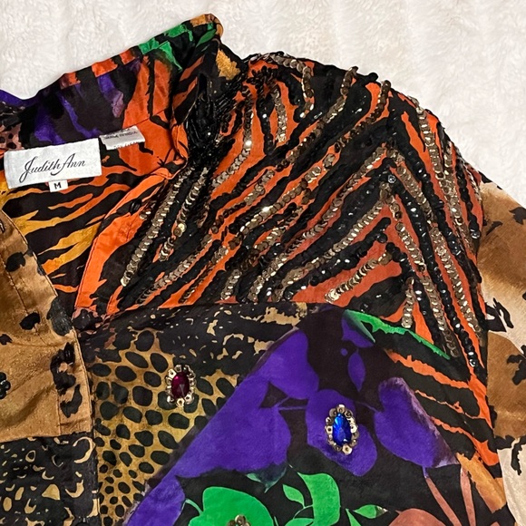 Judith Ann vintage NWT animal print button down hi lo semi sheer Silk blouse, M - Picture 9 of 16